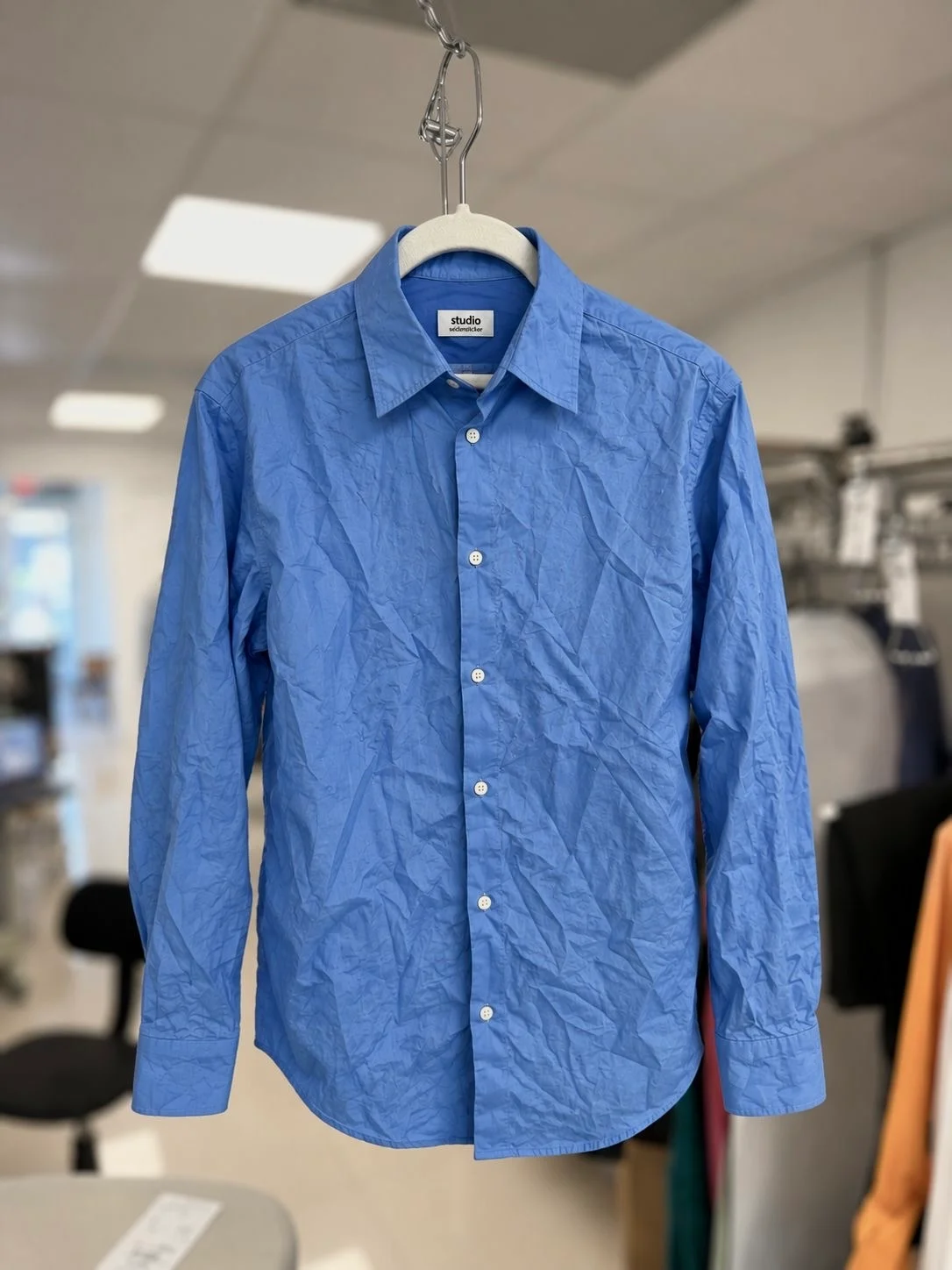 Garment before professional pressing and finishing at Vestiestilo